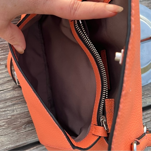 Marc Jacobs Orange Soft Leather Crossbody Bag - Picture 12 of 15